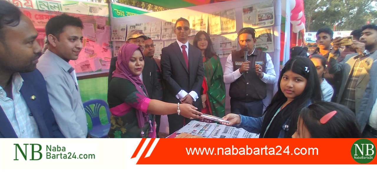 মধুখালী প্রেসক্লাবের আয়োজনে বিজয় দিবসে শিক্ষার্থীদের মধ্যে কলম বিতরন